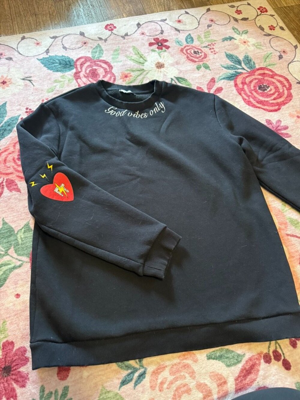 Le Tshirt De Luxe By Fabrice Tardieu Good Vibes Only Black Sweatshirt